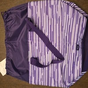 Thirty-One Quick Cinch Thermal - Purple Geo Stripe
